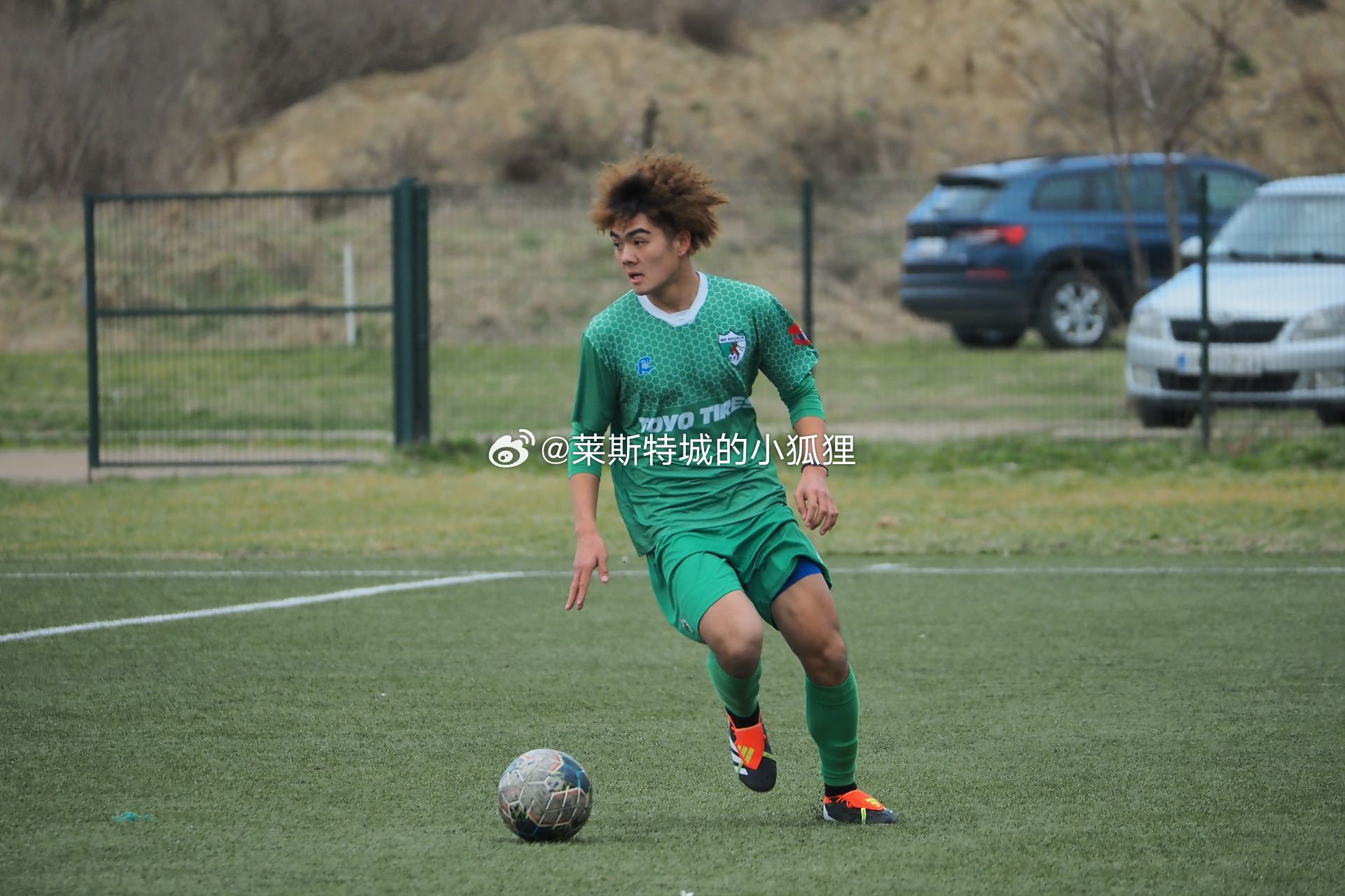 06年小將郝士超升入塞甲球隊(duì)因吉亞一線隊(duì)，并入選大名單