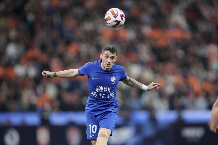 斯基拉：中超舊將斯坦丘接近免簽加盟熱那亞，合同期限到2027年