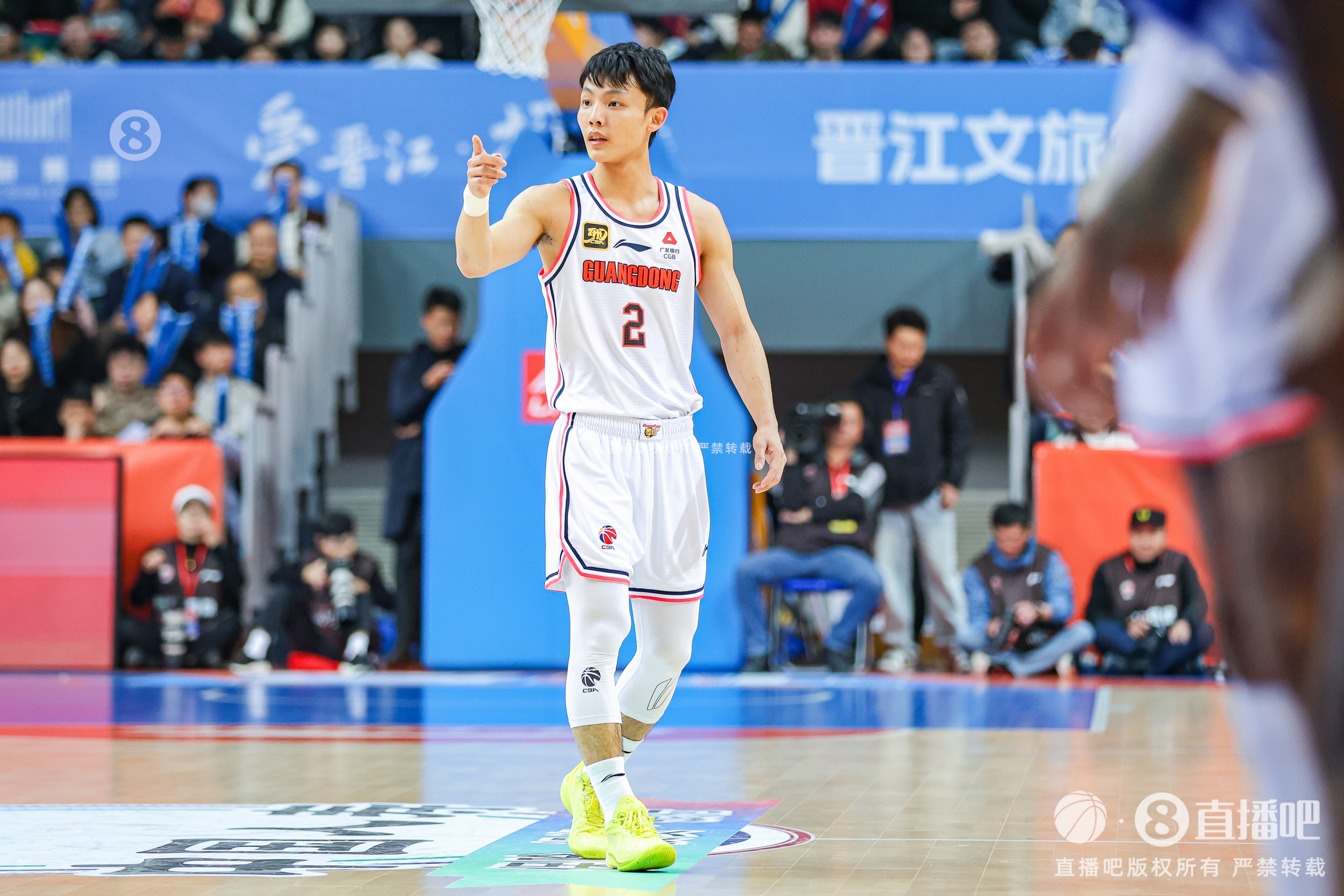 徐杰：身高不是打籃球的唯一標準 努力、勤奮、自律也是天賦