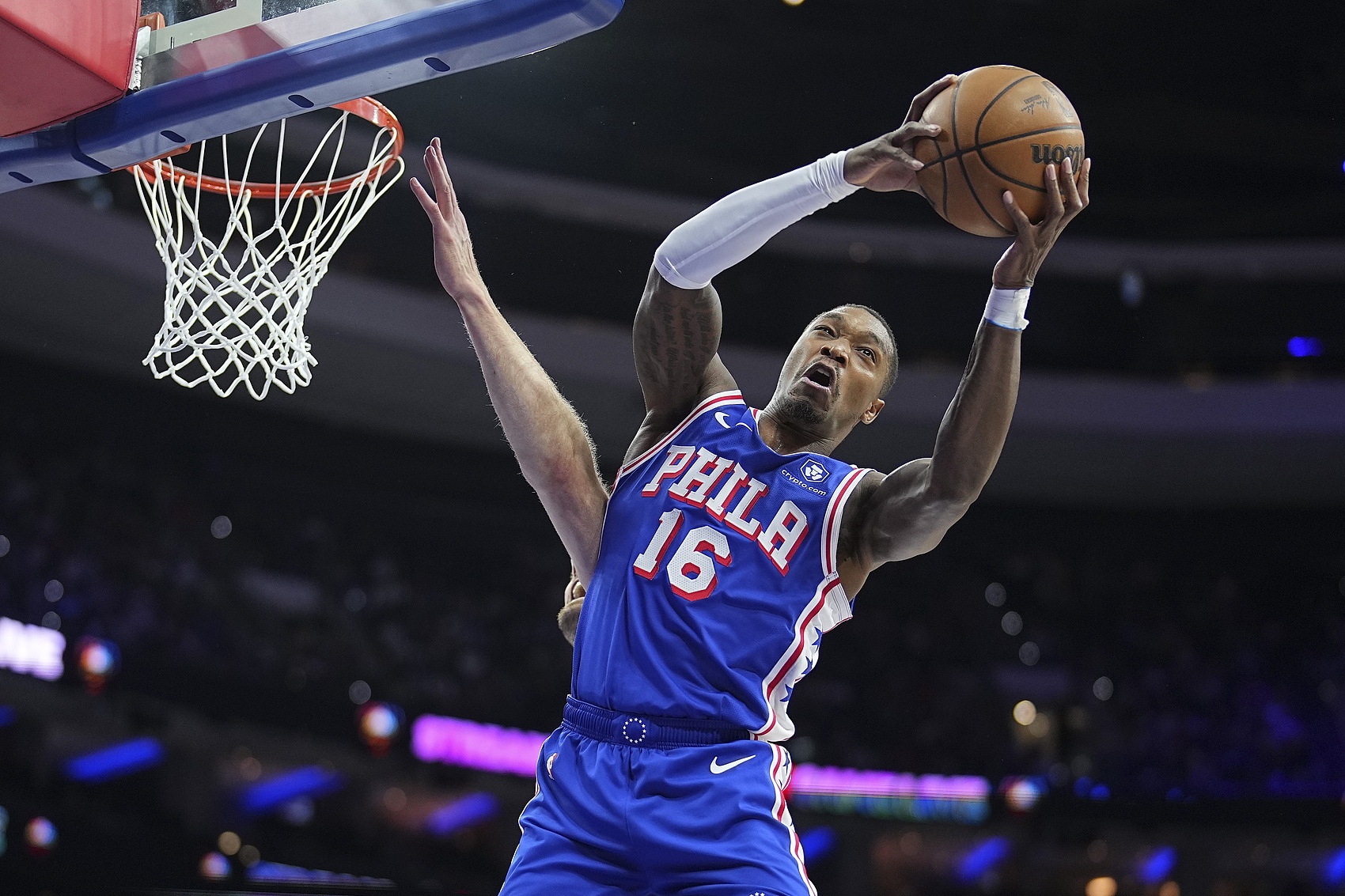 歡迎回到NBA！朗尼-沃克貢獻25分11籃板5助攻 獲得生涯首次兩雙
